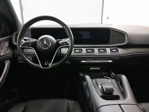 Used 2024 Mercedes-Benz GLE 350 4MATIC image 4