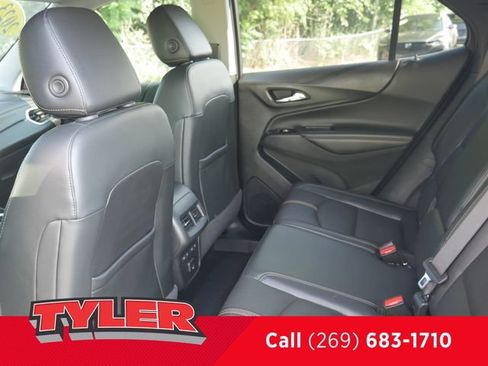 Used 2023 Chevrolet Equinox Premier FWD image 45