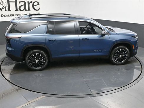 New 2026 Chevrolet Traverse LT w/ Sun and Wheel Package image 18