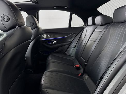 Certified 2020 Mercedes-Benz E 350 Sedan w/ Premium Package image 8