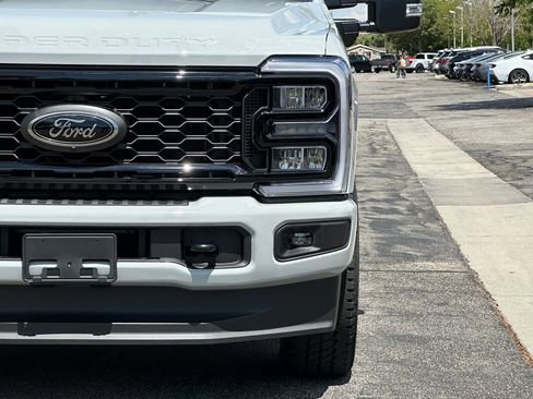 New 2026 Ford F250 Lariat w/ Black Appearance Package AWD/4WD image 12