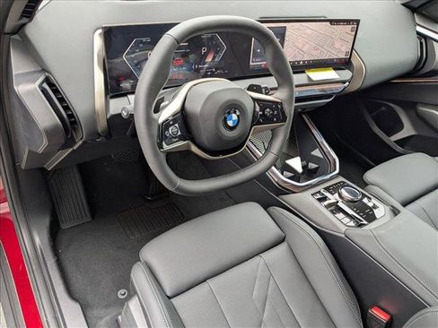 Used 2025 BMW X3 xDrive30i w/ Premium Package image 3