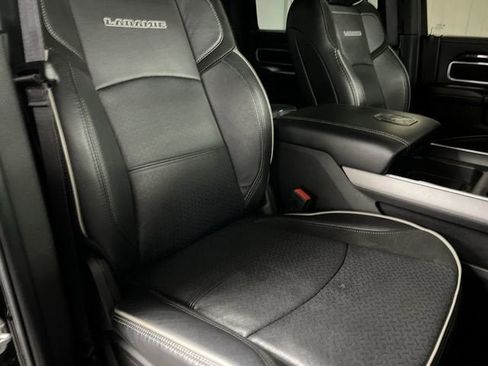 Used 2022 RAM 2500 Laramie AWD/4WD image 28