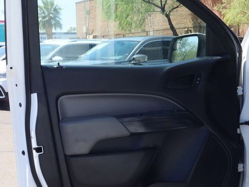 Used 2018 Chevrolet Colorado W/T w/ WT Convenience Package RWD image 36