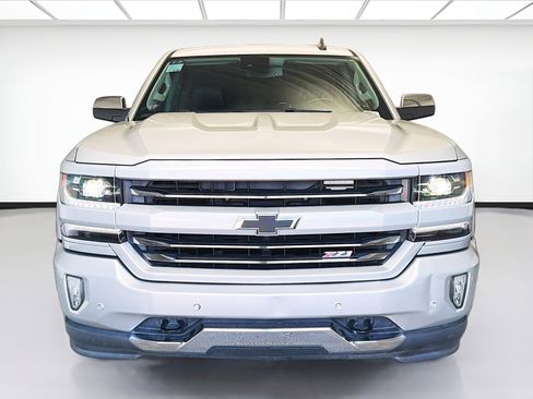 Used 2018 Chevrolet Silverado 1500 LTZ Z71 w/ LTZ Plus Package image 2