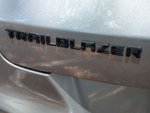 Used 2026 Chevrolet TrailBlazer RS w/ Driver Confidence Package FWD image 13