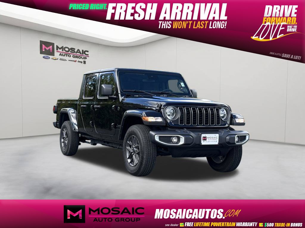 Used 2025 Jeep Gladiator Sport AWD/4WD image 1