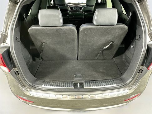 Used 2016 Kia Sorento SX image 33