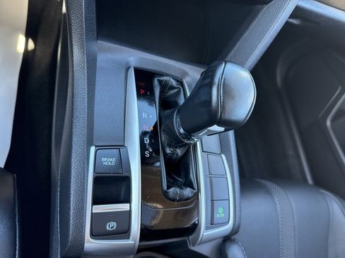 Used 2020 Honda Civic Touring image 15