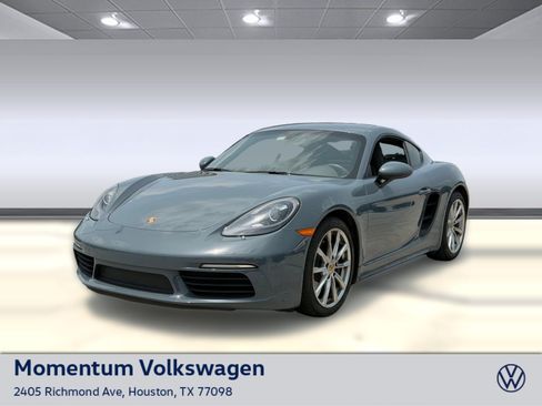Used 2018 Porsche 718 Cayman RWD image 1