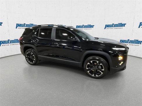 Used 2025 Chevrolet Equinox RS w/ Safety and Technology Package image 13