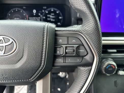 Used 2024 Toyota Tacoma TRD Sport RWD image 20