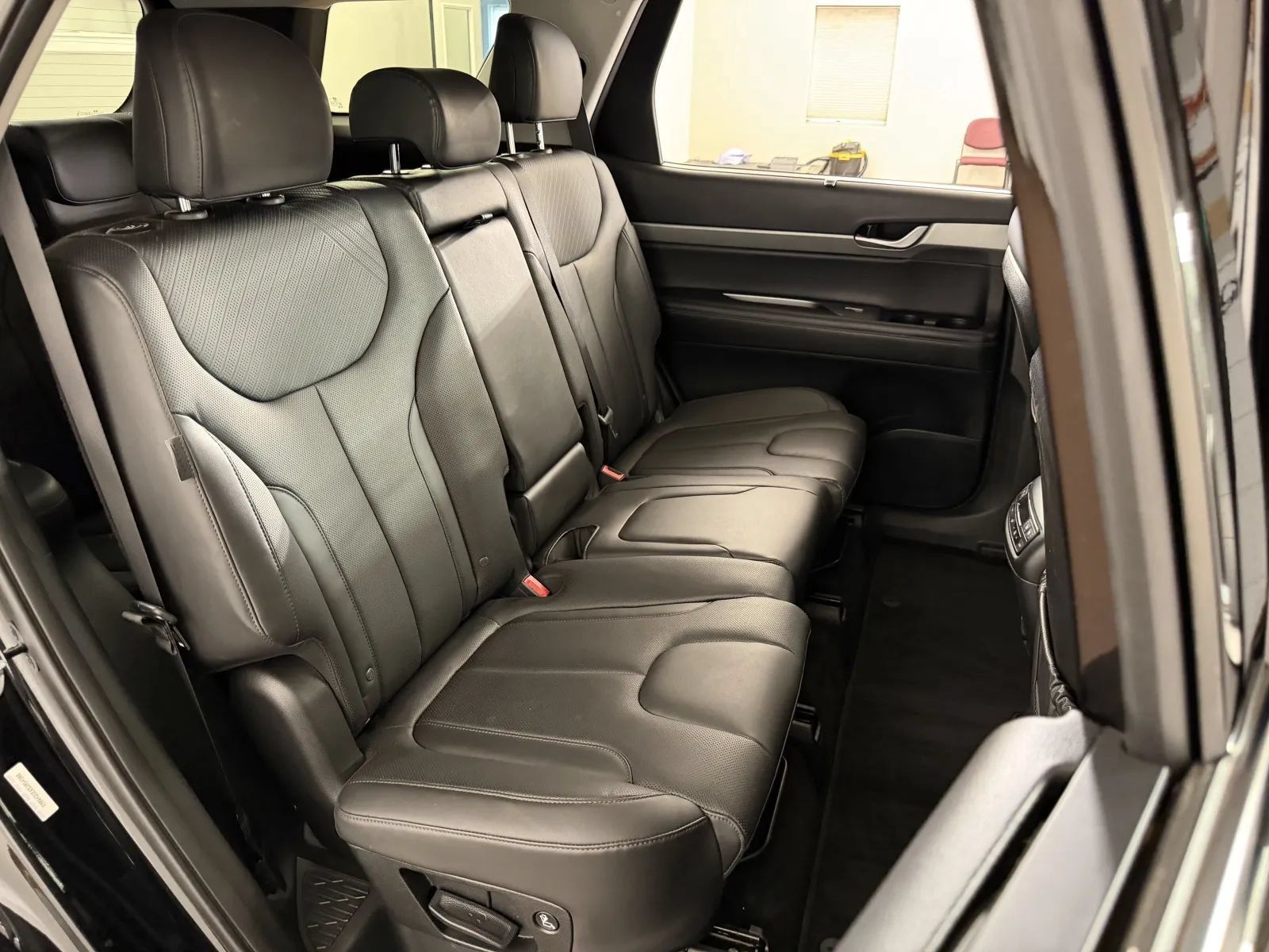 Used 2025 Hyundai Palisade SEL AWD/4WD image 35