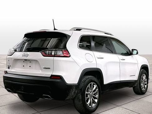 Used 2021 Jeep Cherokee Latitude Lux w/ Sun & Sound Group AWD/4WD image 11