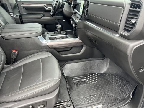 Used 2024 Chevrolet Silverado 1500 LTZ w/ LTZ Convenience Package II image 22