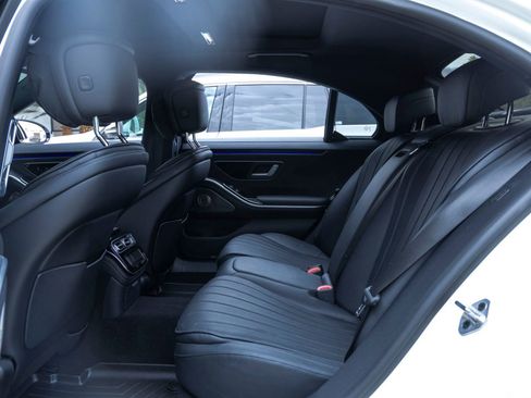 Used 2023 Mercedes-Benz S 500 4MATIC image 21