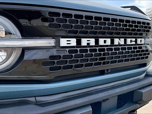 Used 2022 Ford Bronco Wildtrak image 28