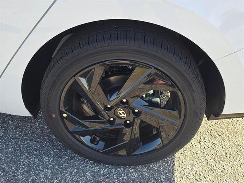 New 2026 Hyundai Elantra Sport FWD image 12