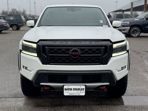 Used 2023 Nissan Frontier PRO-4X w/ Tow Package image 2