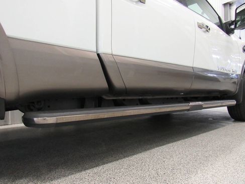 Used 2019 Nissan Titan Platinum Reserve w/ Platinum Utility Package image 26