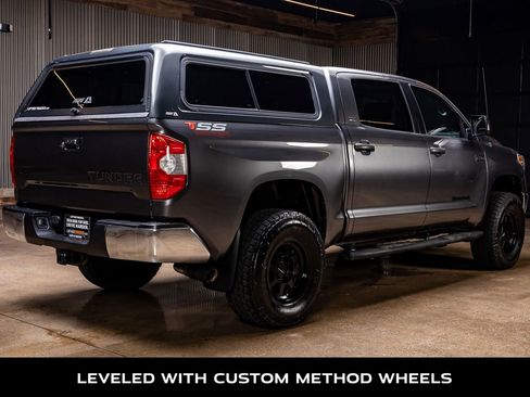 Used 2019 Toyota Tundra SR5 w/ SR5 Upgrade Package image 9