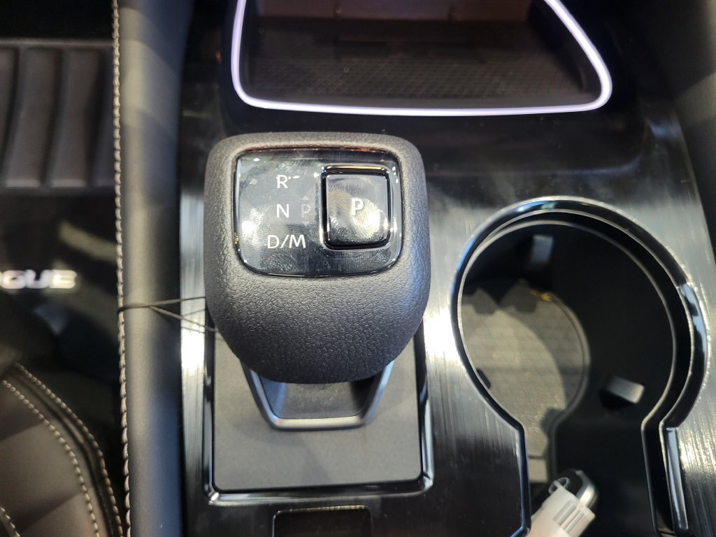 New 2026 Nissan Rogue Platinum AWD/4WD image 22