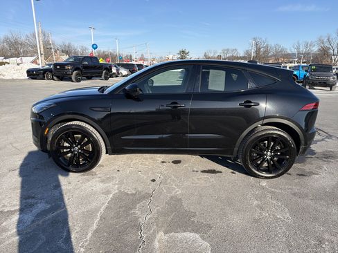 Used 2024 Jaguar E-PACE R-Dynamic SE image 7