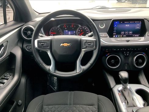 Used 2020 Chevrolet Blazer LT image 5