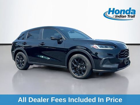 Used 2023 Honda HR-V Sport image 1
