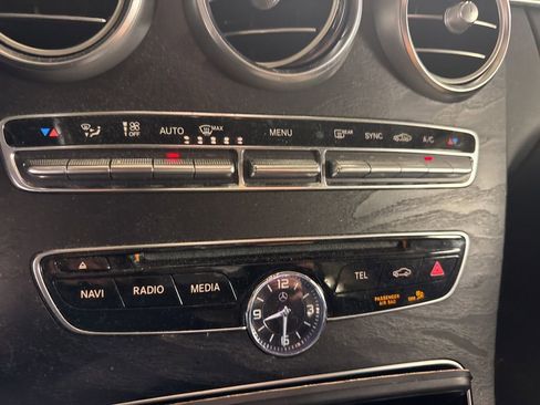 Used 2017 Mercedes-Benz C 300 4MATIC Sedan image 14