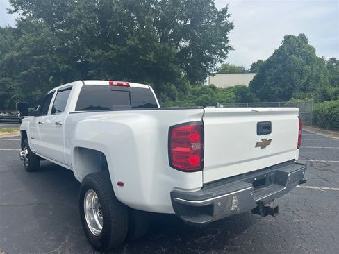 Used 2015 Chevrolet Silverado 3500 LTZ w/ Duramax Plus Package AWD/4WD image 4