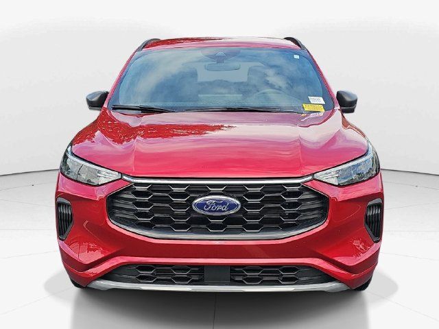 Certified 2024 Ford Escape ST-Line w/ Tech Pack #1 FWD image 8
