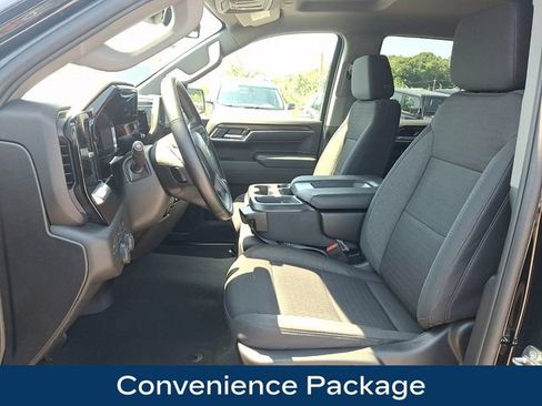 Used 2024 Chevrolet Silverado 1500 LT AWD/4WD image 2