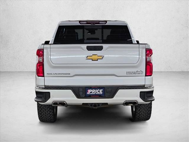 Used 2024 Chevrolet Silverado 1500 High Country w/ High Country Premium Package AWD/4WD image 7