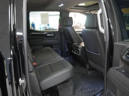 Used 2024 Chevrolet Silverado 1500 LTZ w/ LTZ Premium Package AWD/4WD image 23