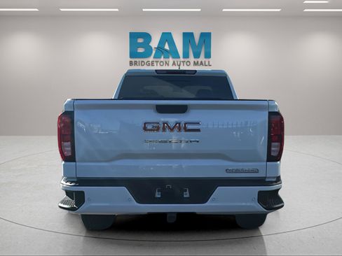 New 2026 GMC Sierra 1500 Elevation w/ Elevation Premium Package image 9