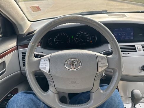 Used 2008 Toyota Avalon XL image 14