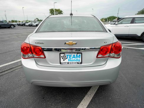 Used 2016 Chevrolet Cruze LT FWD image 5