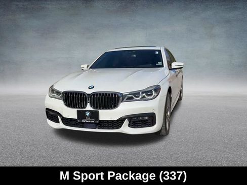 Used 2016 BMW 750i xDrive AWD/4WD image 7