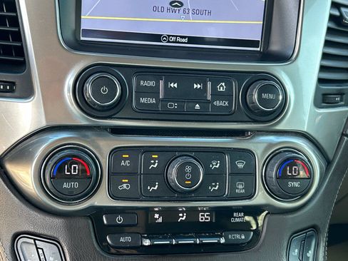 Used 2020 Chevrolet Tahoe LT RWD image 23