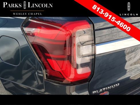 Used 2023 Ford Expedition Platinum RWD image 14