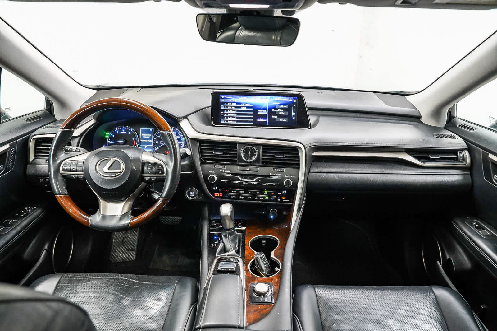 Used 2019 Lexus RX 350 FWD w/ Navigation Package image 12