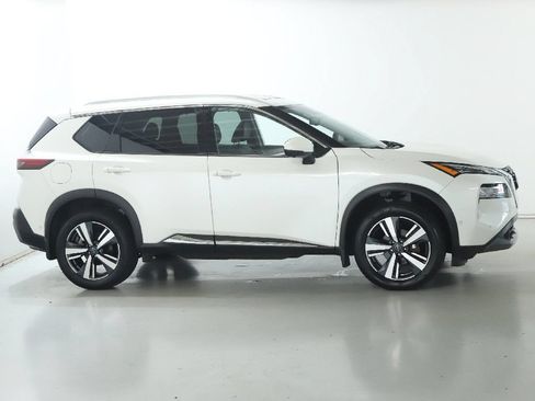 Certified 2023 Nissan Rogue SL AWD/4WD image 11