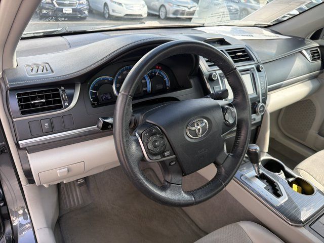 Used 2012 Toyota Camry XLE w/ Leather Pkg FWD image 9