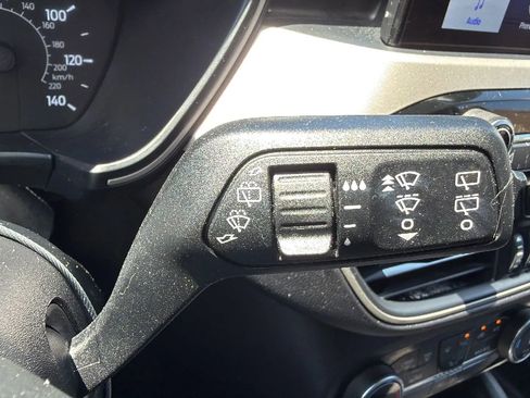 Used 2022 Ford Escape SE w/ Convenience Package AWD/4WD image 13