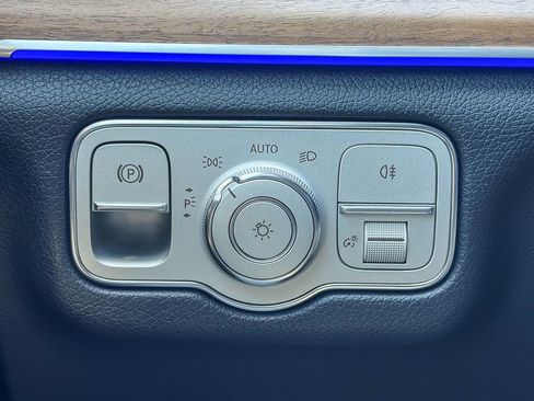 Used 2021 Mercedes-Benz GLE 350 image 46