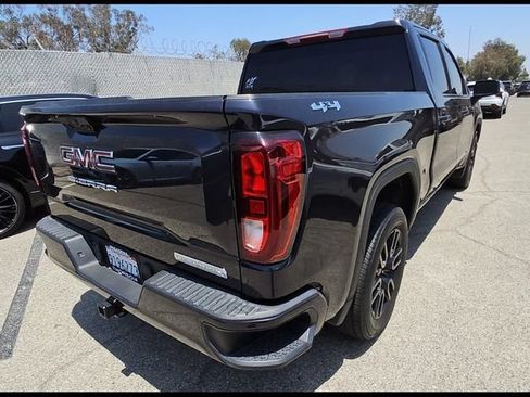 Used 2024 GMC Sierra 1500 Elevation AWD/4WD image 4