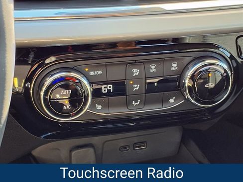 New 2026 Chevrolet Trax LT w/ Driver Confidence Package image 9