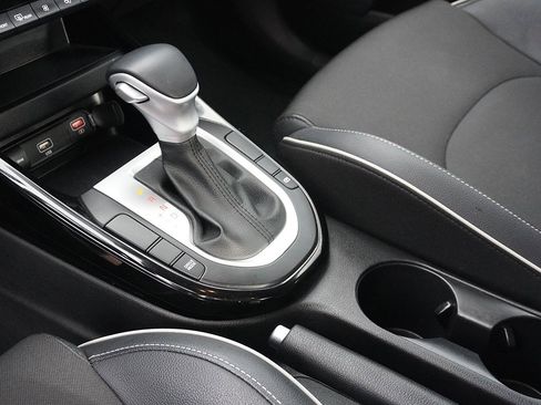 Used 2023 Kia Forte GT-Line image 48