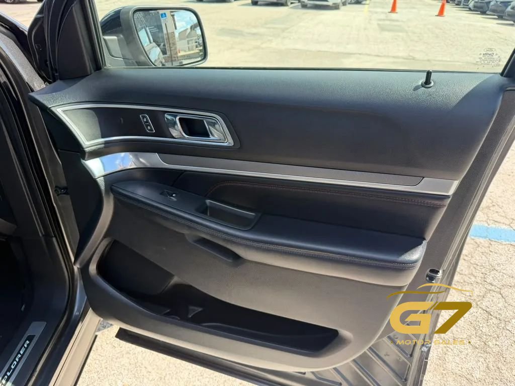 Used 2016 Ford Explorer Sport w/ Equipment Group 401A AWD/4WD image 10